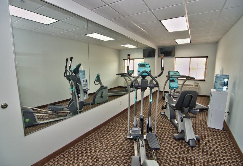 فندق Comfort Inn & Suites Barnesville   Frackville