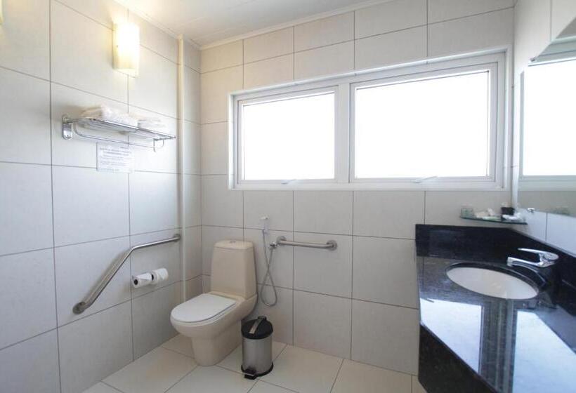 Отель Confiance Centro Civico