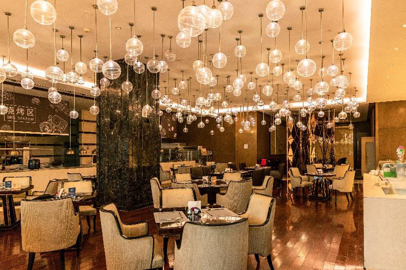 בית מלון כפרי Expo Center