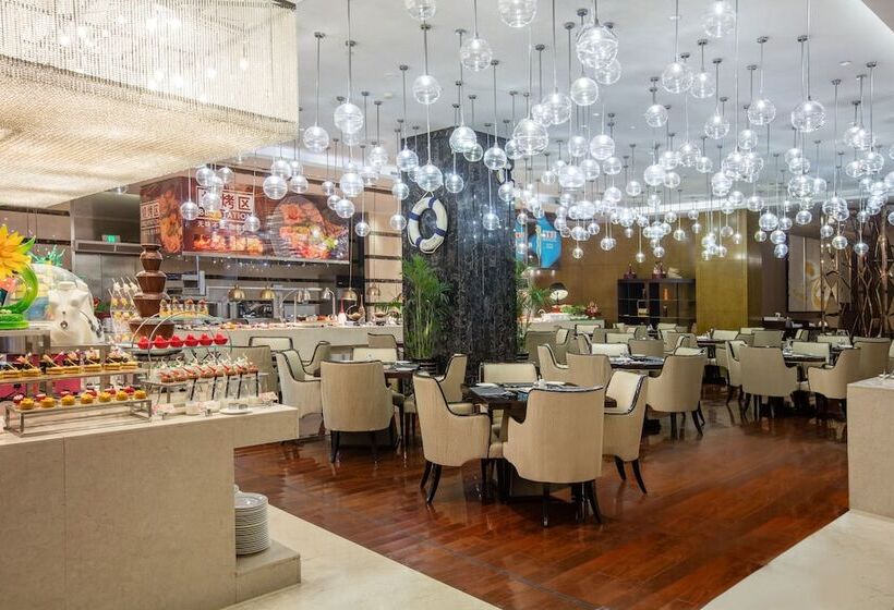 בית מלון כפרי Expo Center