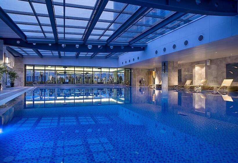 בית מלון כפרי Expo Center