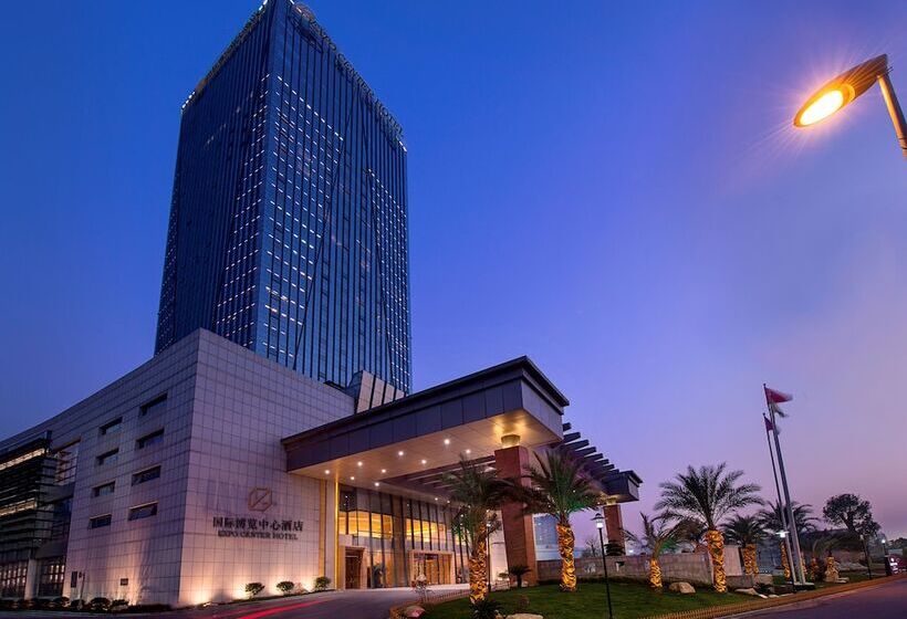 בית מלון כפרי Expo Center