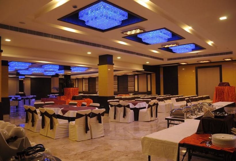 فندق Crystal Park