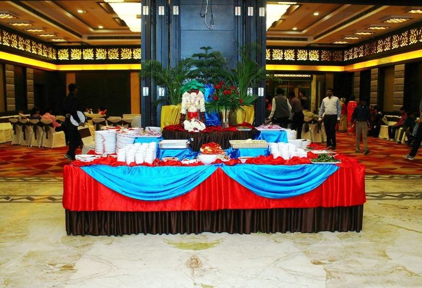 فندق Crystal Park