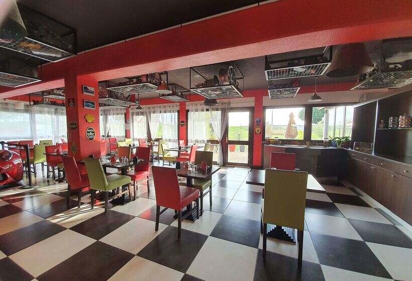 Enzo Hotels Cannes écluse By Kyriad Direct