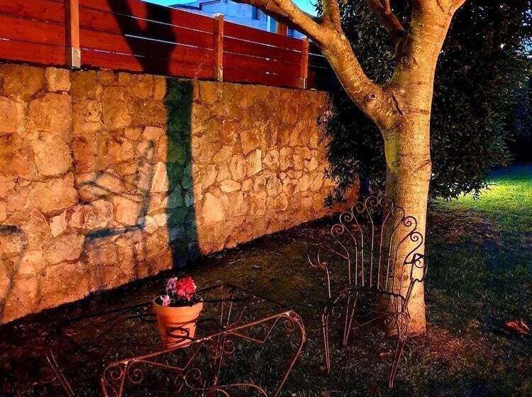 בית מלון כפרי Finca Alcamino