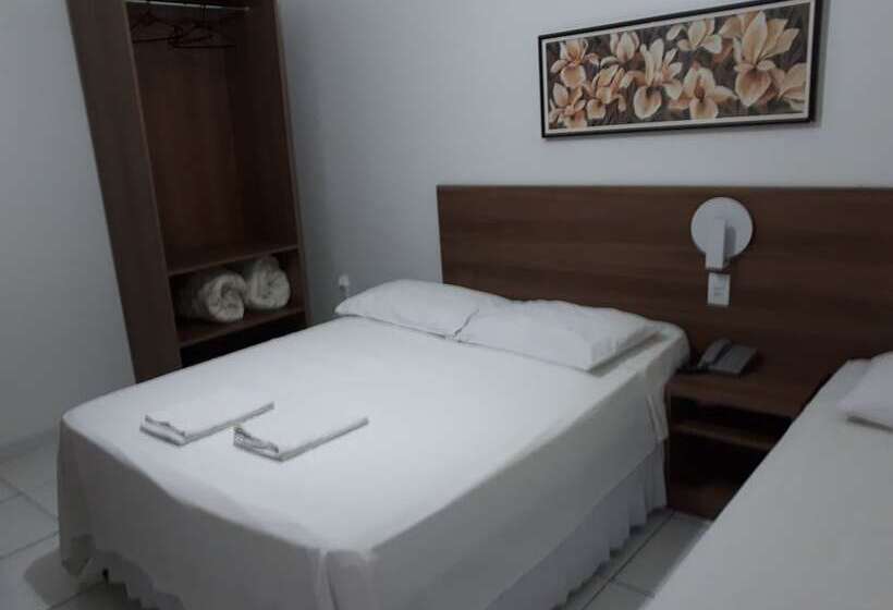 Отель Grand Prix