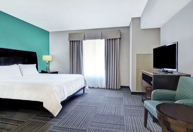 فندق Hilton Garden Inn Fayettevile