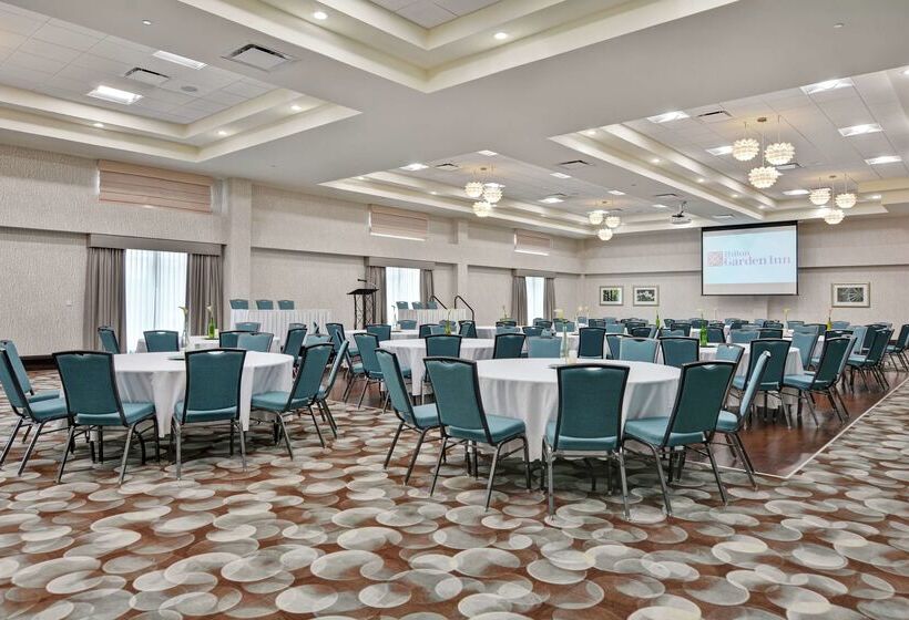 فندق Hilton Garden Inn Fayettevile