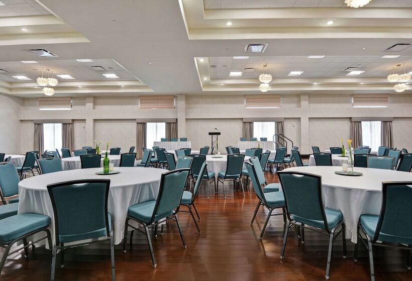 فندق Hilton Garden Inn Fayettevile