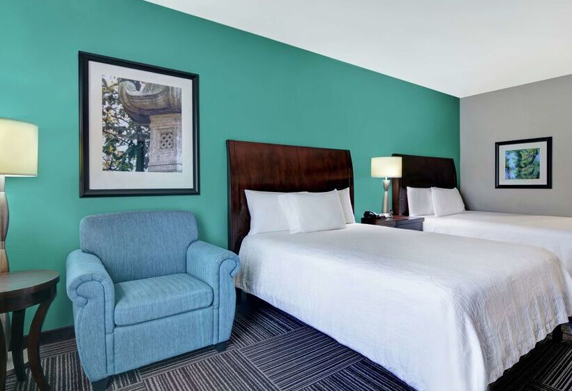 فندق Hilton Garden Inn Fayettevile