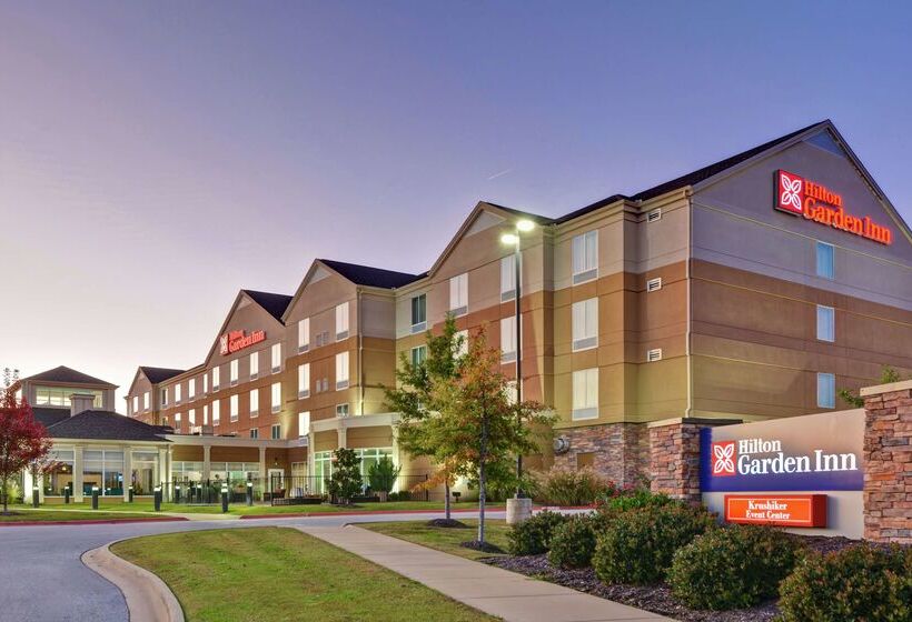 فندق Hilton Garden Inn Fayettevile