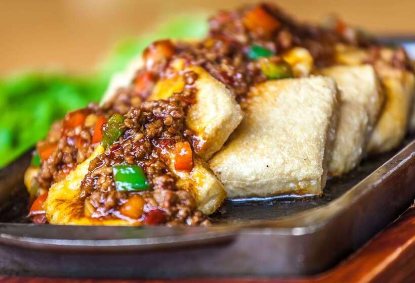 בית מלון כפרי Hilton Garden Inn Lijiang