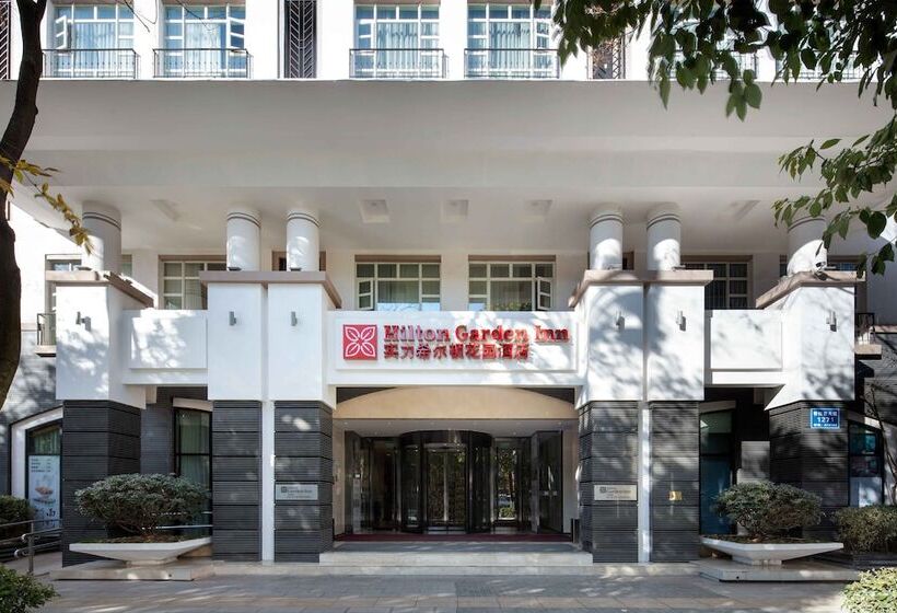 בית מלון כפרי Hilton Garden Inn Lijiang