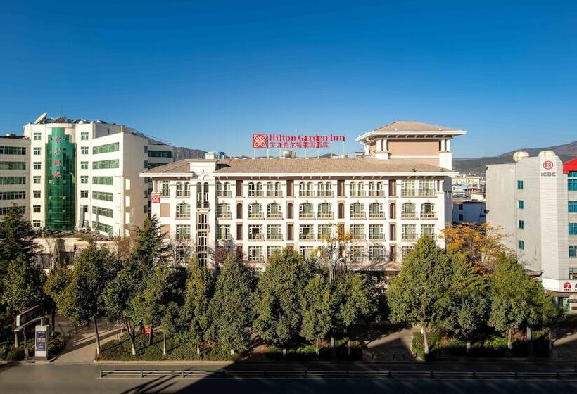 בית מלון כפרי Hilton Garden Inn Lijiang
