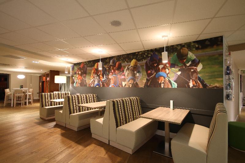 호텔 Holiday Inn Huntingdon Racecourse, An Ihg
