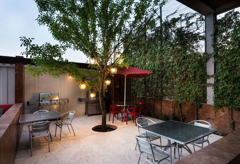 Отель Homewood Suites By Hilton Queretaro, Mexico