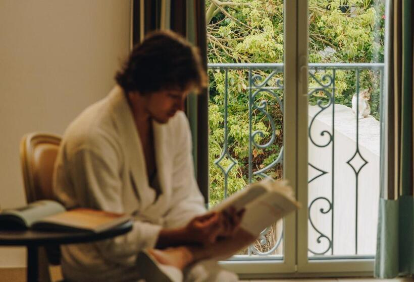 酒店 Hôtel Liberata & Spa