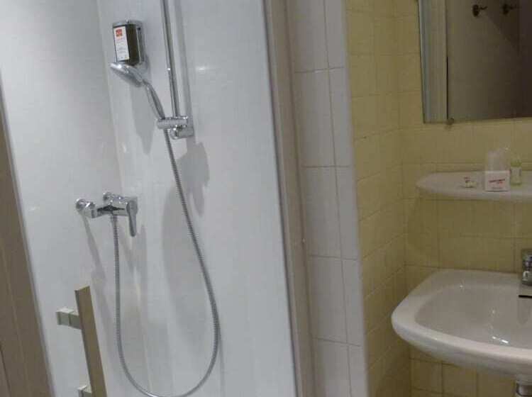 Отель Hôtel Terminus