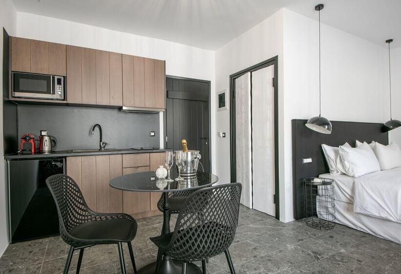 Kalypso Suites Hotel   Adults Only