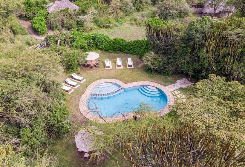 Hotel Mbweha Camp Lake Nakuru