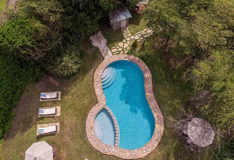 Hotel Mbweha Camp Lake Nakuru