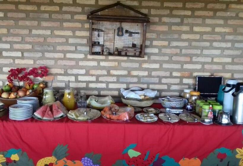 בית מלון כפרי Oh! Linda Pousada