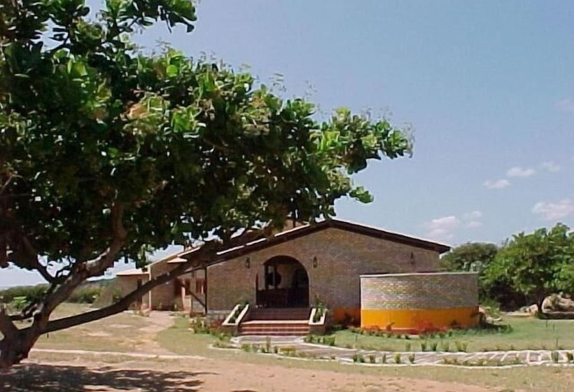 בית מלון כפרי Oh! Linda Pousada