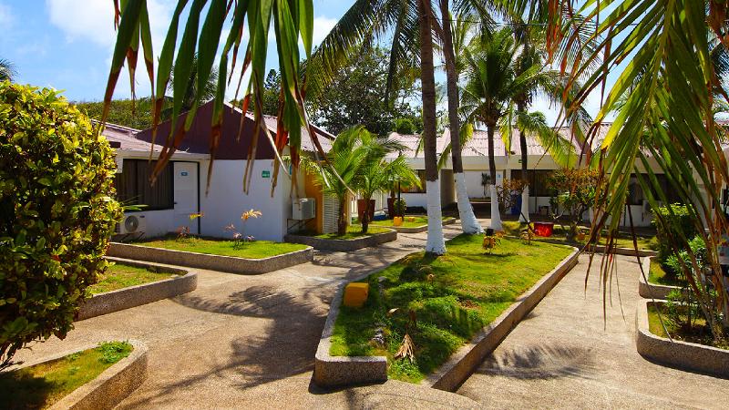 בית מלון כפרי On Vacation Blue Reef