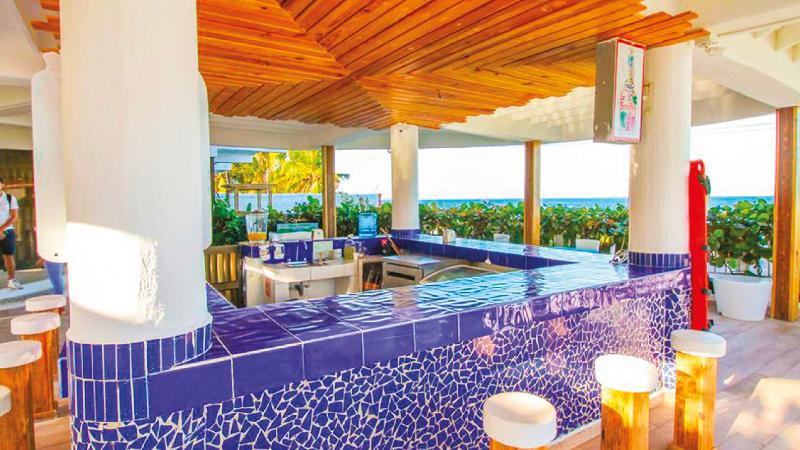 בית מלון כפרי On Vacation Blue Reef