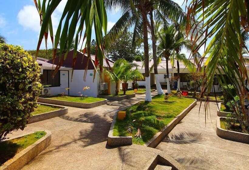 בית מלון כפרי On Vacation Blue Reef