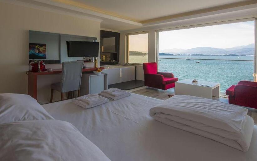 Отель Orka Boutique