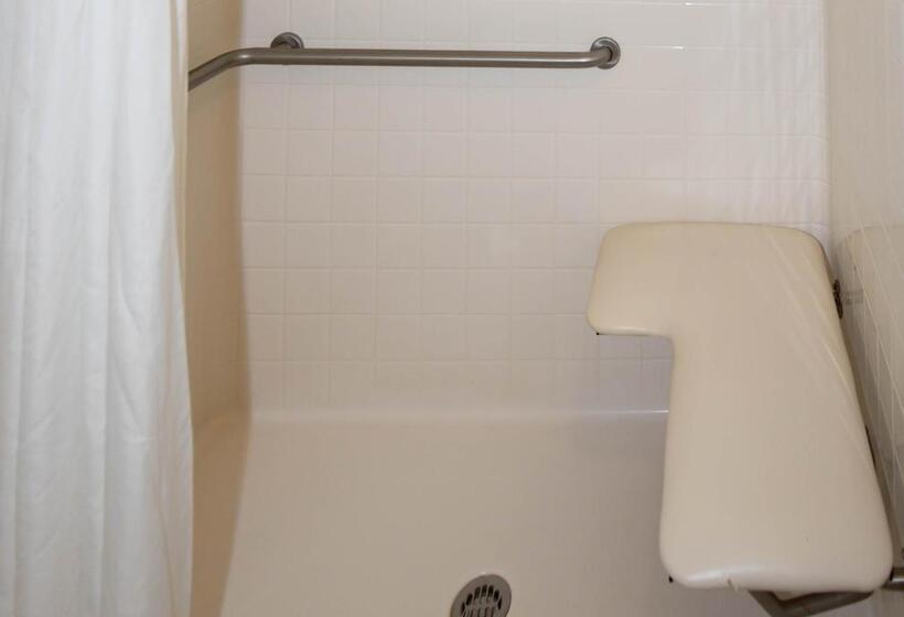 فندق Park View Inn & Suites