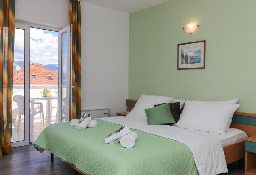 فندق Downtown Private Rooms