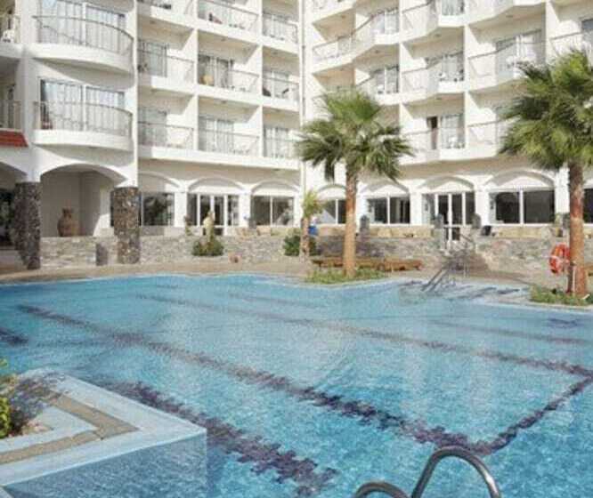 호텔 Royal Star Beach Resort