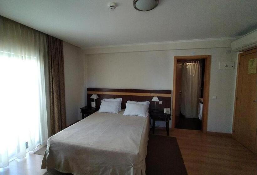 Отель Santo Condestavel