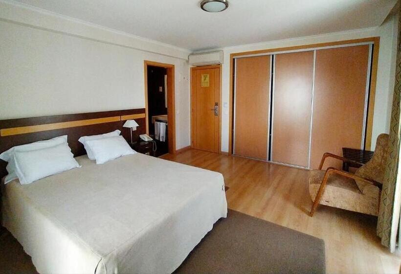 Отель Santo Condestavel