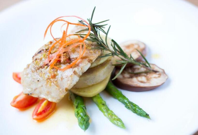 בית מלון כפרי Siesta Legian