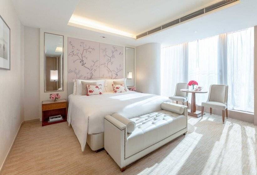 هتل The Pottinger Hong Kong