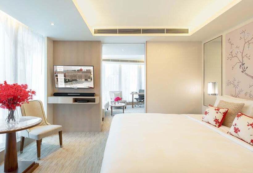 هتل The Pottinger Hong Kong