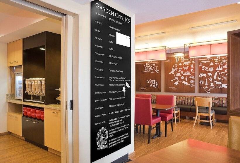 בית מלון כפרי Towneplace Suites By Marriott Garden City