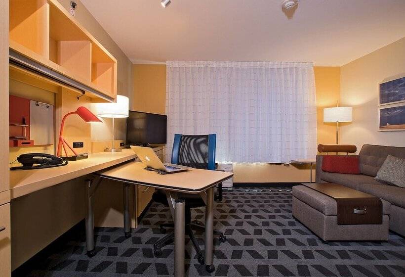 בית מלון כפרי Towneplace Suites By Marriott Garden City