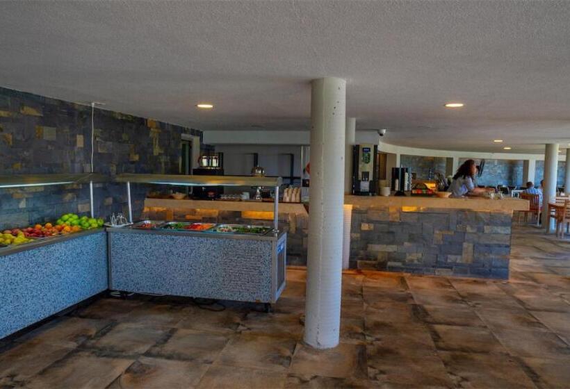 ホテル Turunc Premium