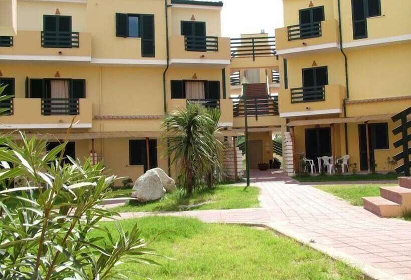 ホテル Villaggio Santandrea Resort