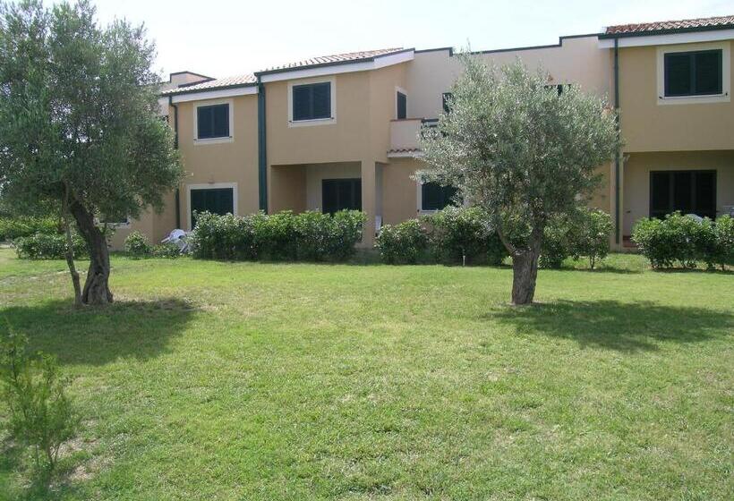 ホテル Villaggio Santandrea Resort