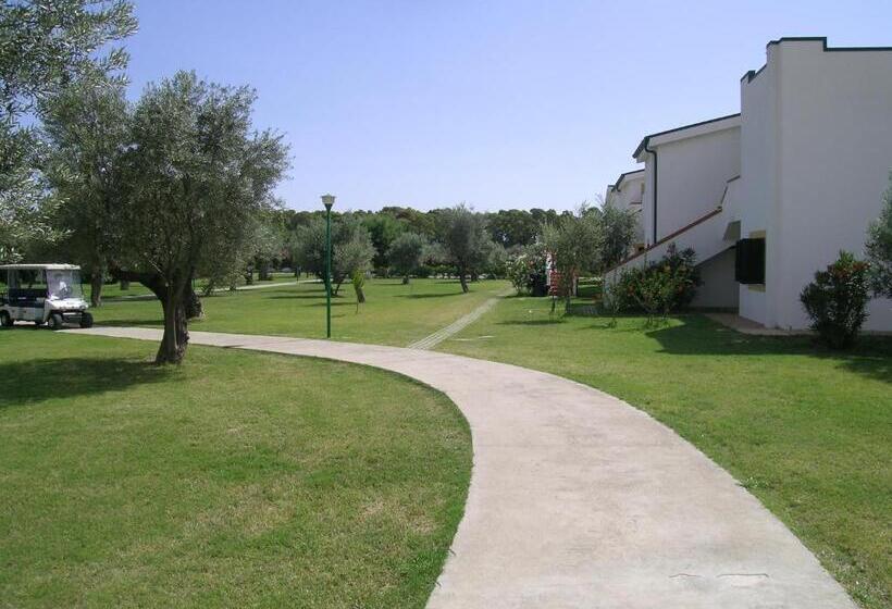 ホテル Villaggio Santandrea Resort