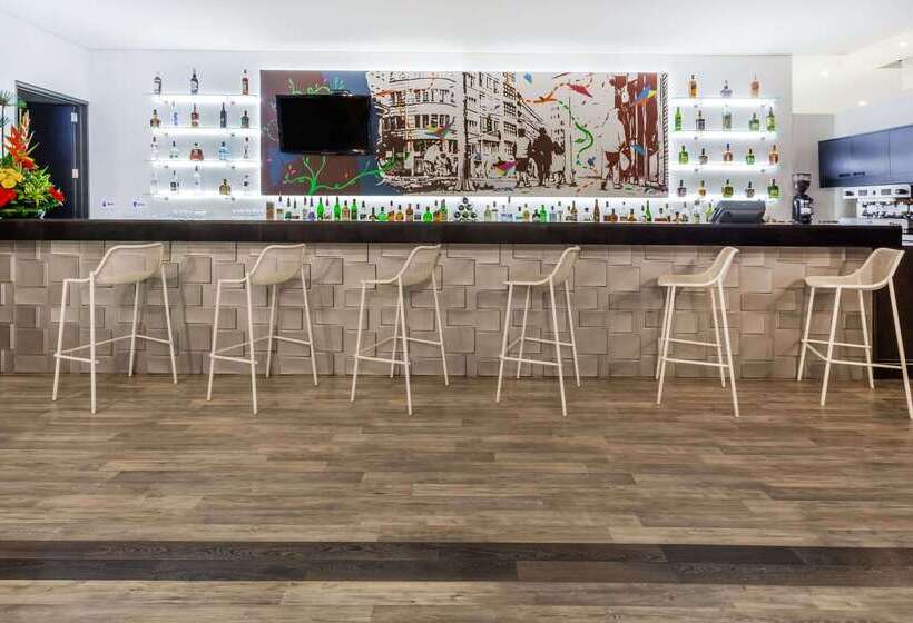 فندق Wyndham Bogota