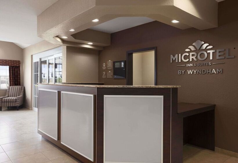 Microtel Inn & Suites Cotulla