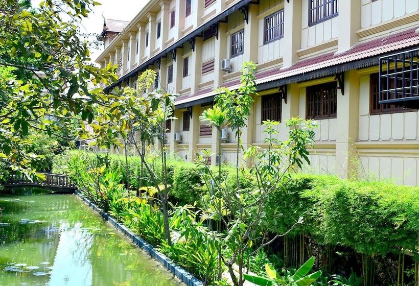 Sokhalay Angkor Inn