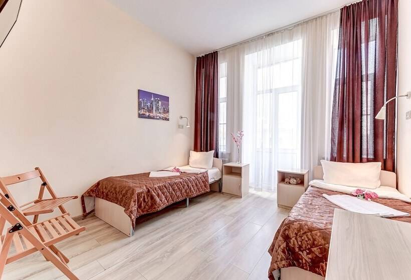 Superhostel On Nevskiy 95
